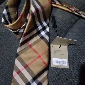 Burberry tie